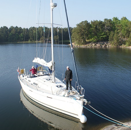Image of Bob and Sue Garrett on board their yacht